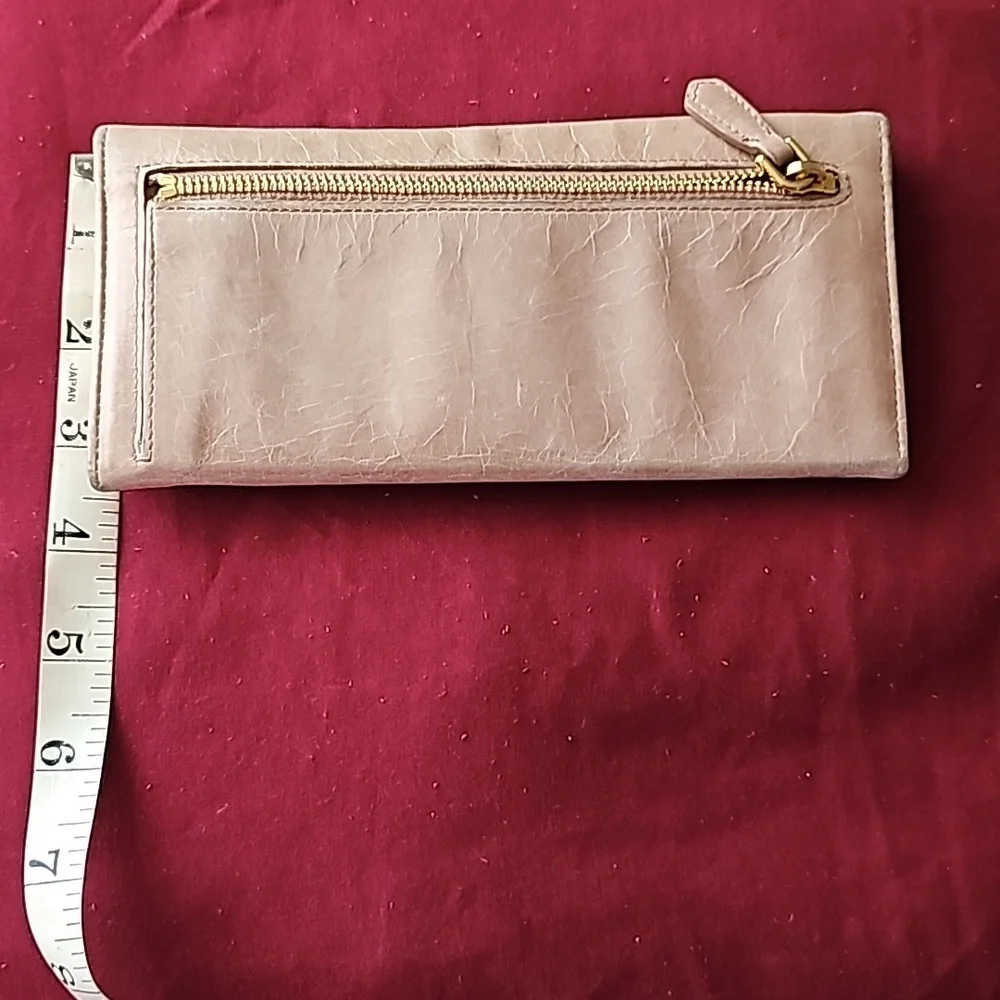 Prada - Picture 11 of 11